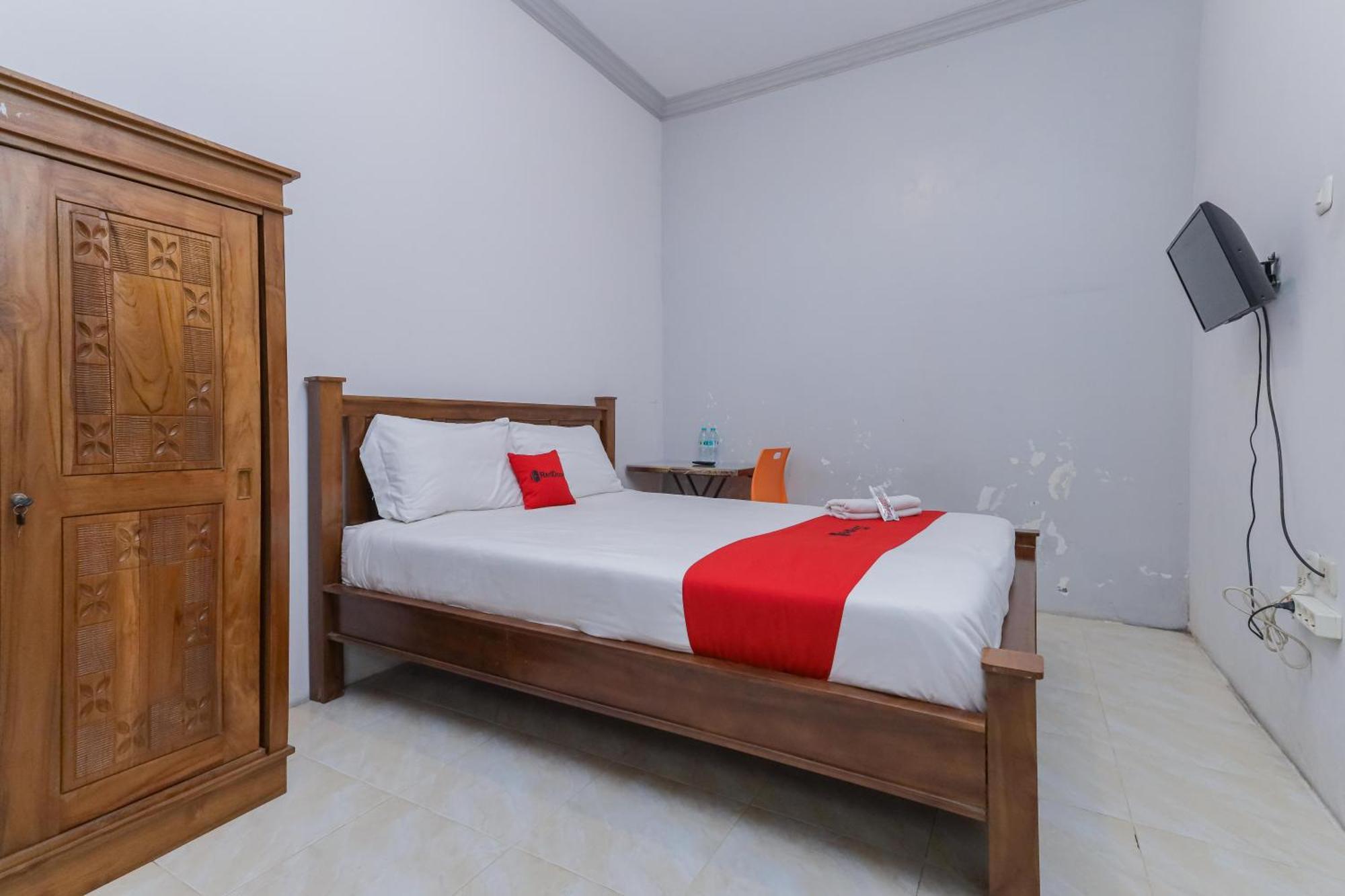 Reddoorz At Pondok Candra سورابايا المظهر الخارجي الصورة