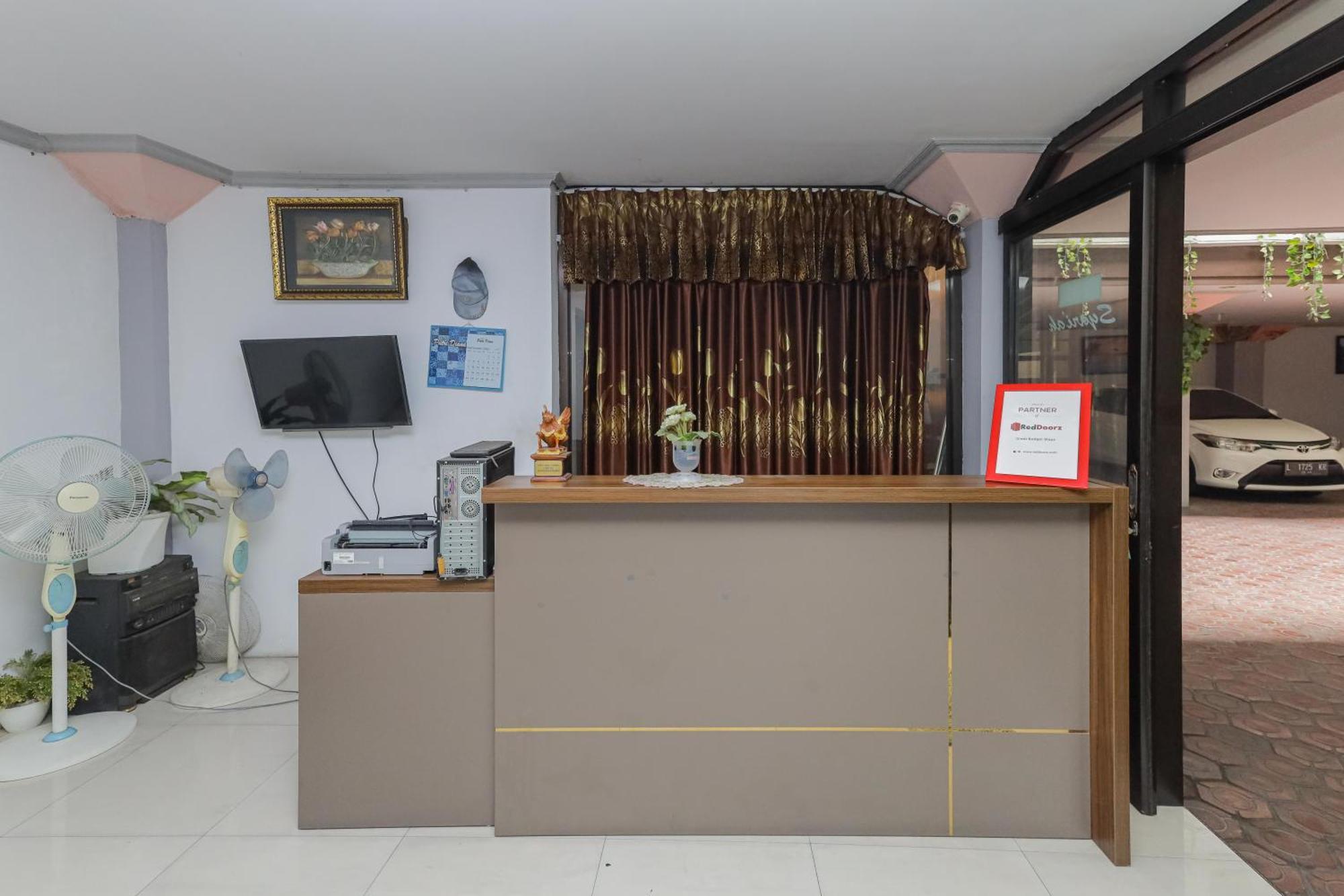 Reddoorz At Pondok Candra سورابايا المظهر الخارجي الصورة